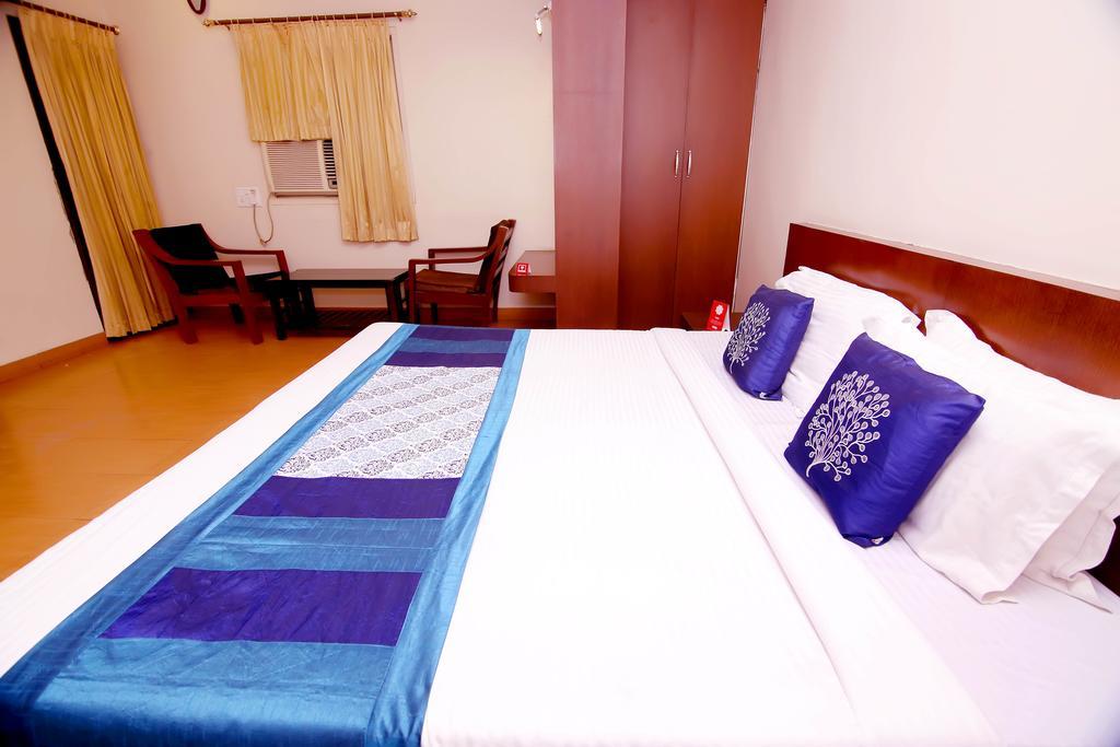 Hotel Kusum Bhilai Екстериор снимка